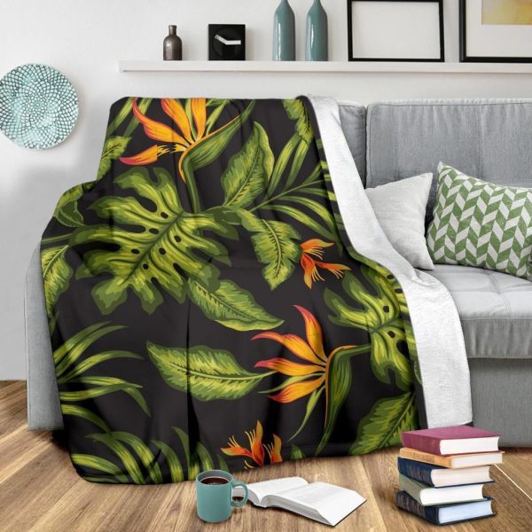 Bird Of Paradise Pattern Palm Tree Fleece Blanket - Image 3